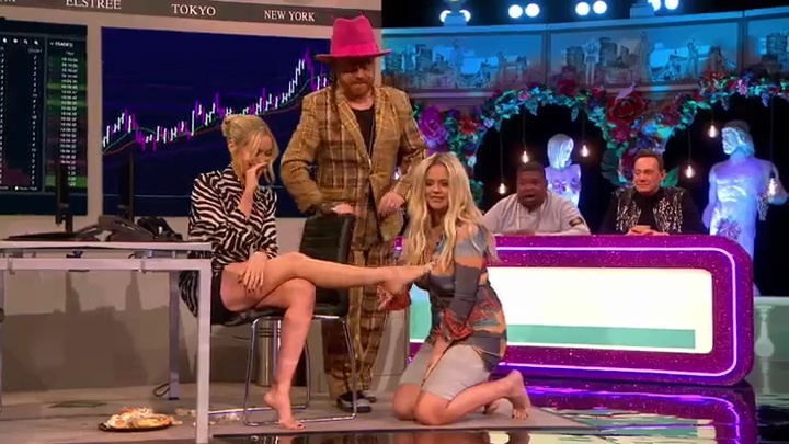 Laura Whitmore Feet